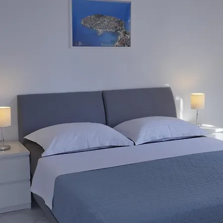 A4 Penthouse Fuer 8 Personen *