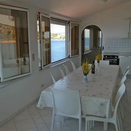 A4 Penthouse Fuer 8 Personen Daire *